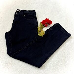 Levi's Classic 505 Straight Black Denim Jean - Size 6 (29")